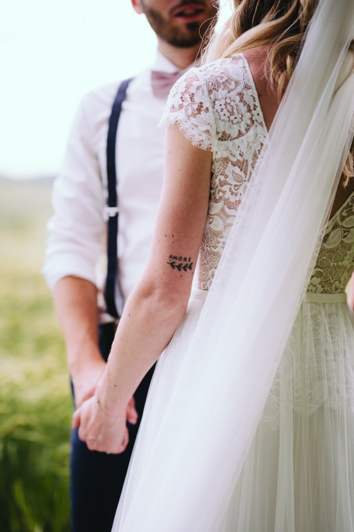 Hochzeitsfotografie mit Tattoo